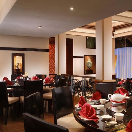 Hotel Santika Premiere Slipi Jakarta Restaurant photo