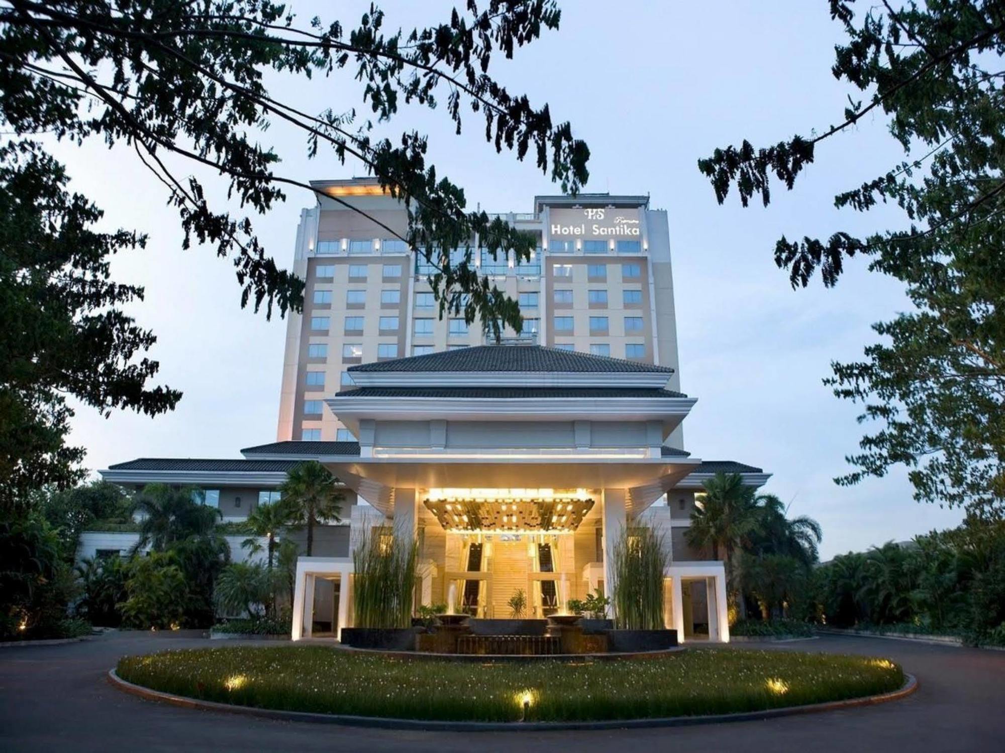 Hotel Santika Premiere Slipi Jakarta Exterior photo